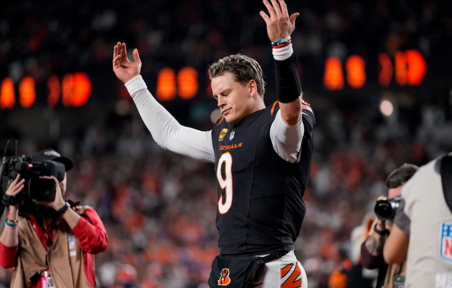 Week 18 Saturday Main Slate and Single-Game NFL DFS Snapshot: Top FanDuel &amp; DraftKings Plays