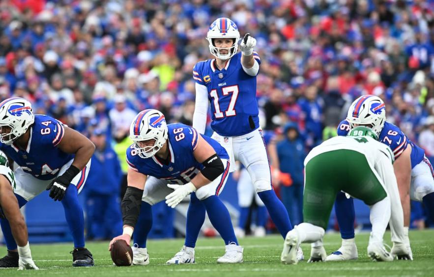 Wild Card Sunday Main Slate and Single-Game NFL DFS Snapshot: Top FanDuel &amp; DraftKings Plays