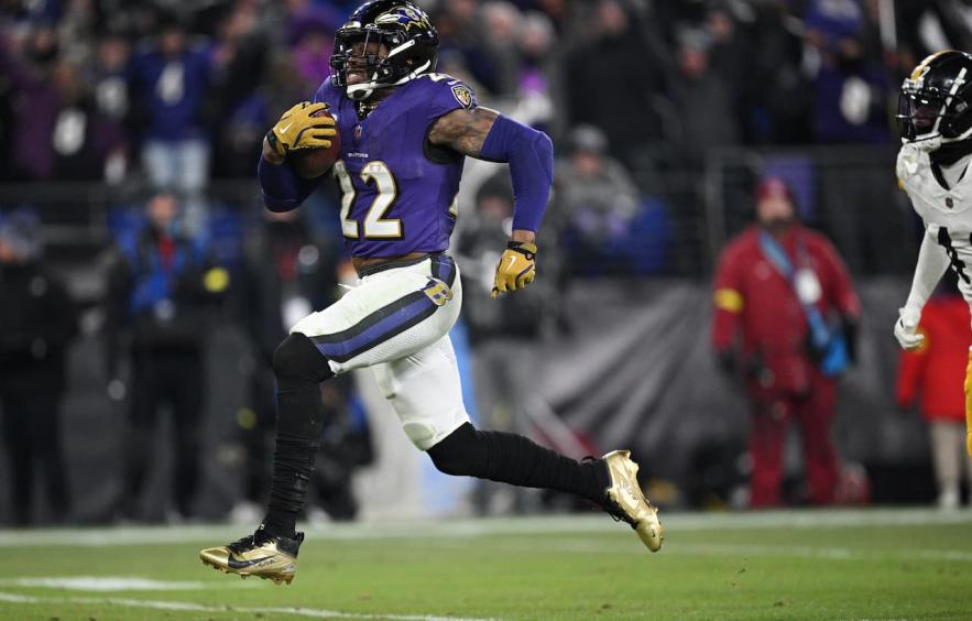 Divisional Round Sunday Slate and Single-Game NFL DFS Snapshot: Top FanDuel &amp; DraftKings Plays