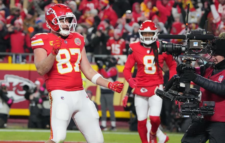 Conference Championship Main Slate NFL DFS Snapshot: Top FanDuel &amp; DraftKings Plays