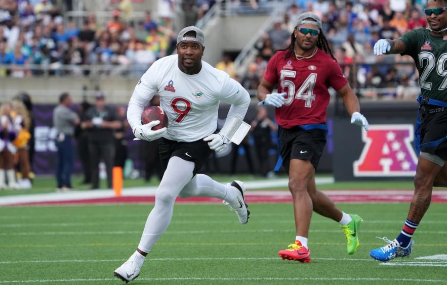 Can Jonnu Smith Forge Fantasy Success With the Steelers in 2025? Can Jonnu Smith Forge Fantasy Success With the Steelers in 2025?