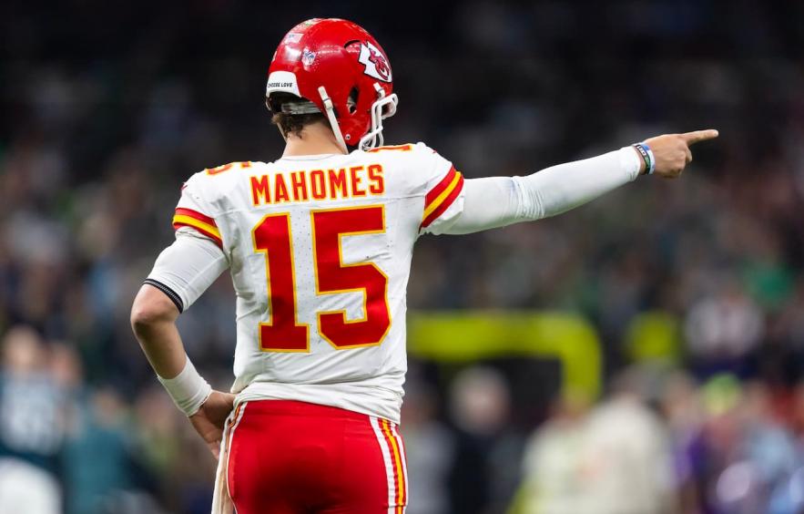 Should We Be Buying Low on Patrick Mahomes?