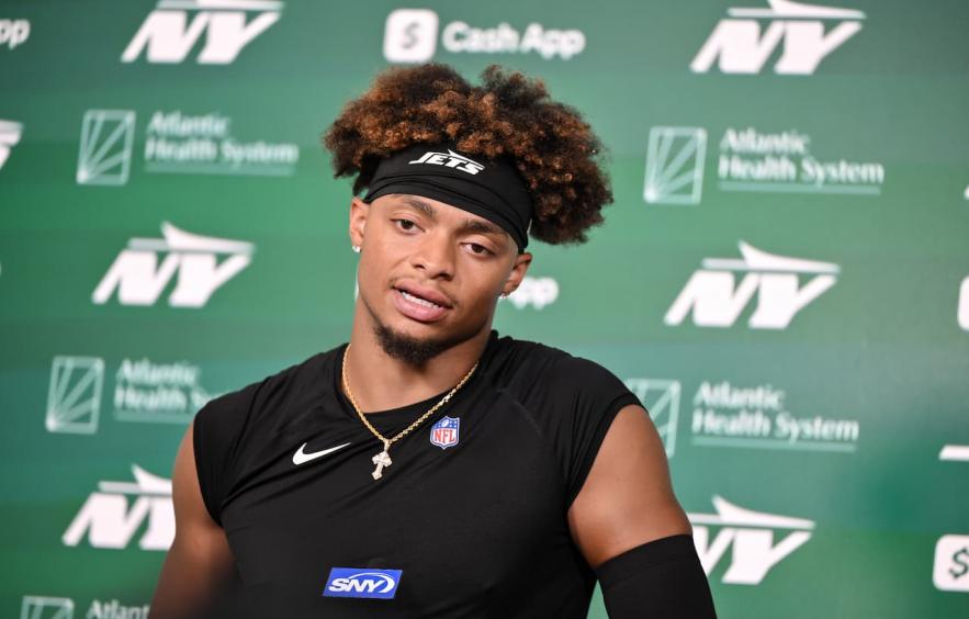 Waiting on Quarterback? Justin Fields Offers Elite Upside at QB10