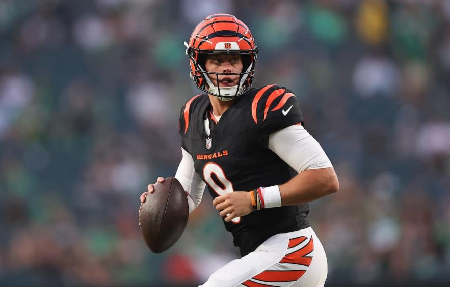 When to Draft a Quarterback in Your Fantasy Football League