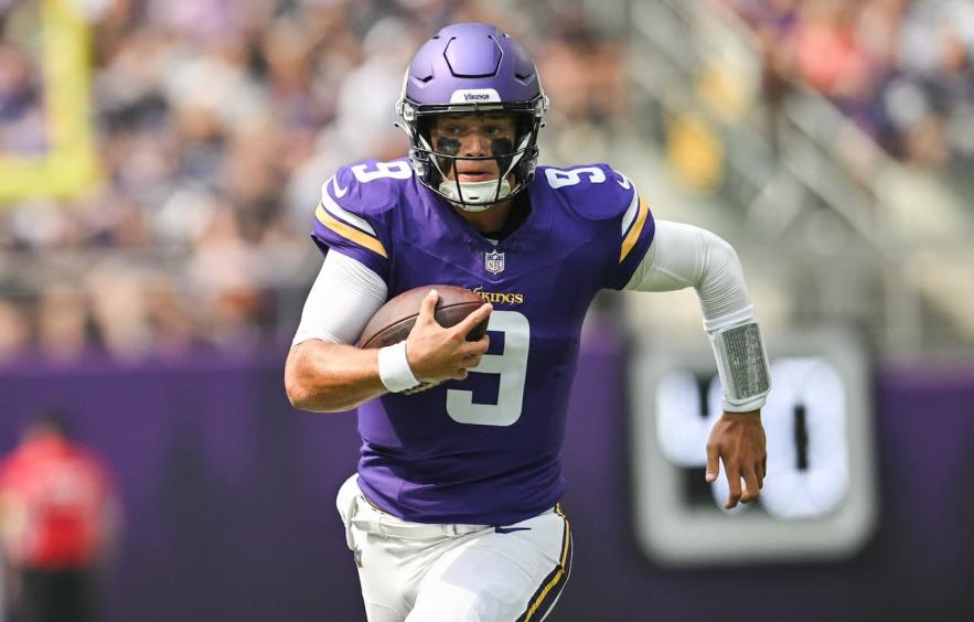 Squirrel’s Nuts &amp; Bolts: Vikings vs Bears Showdown Strategy (Week 1 NFL MNF DFS)