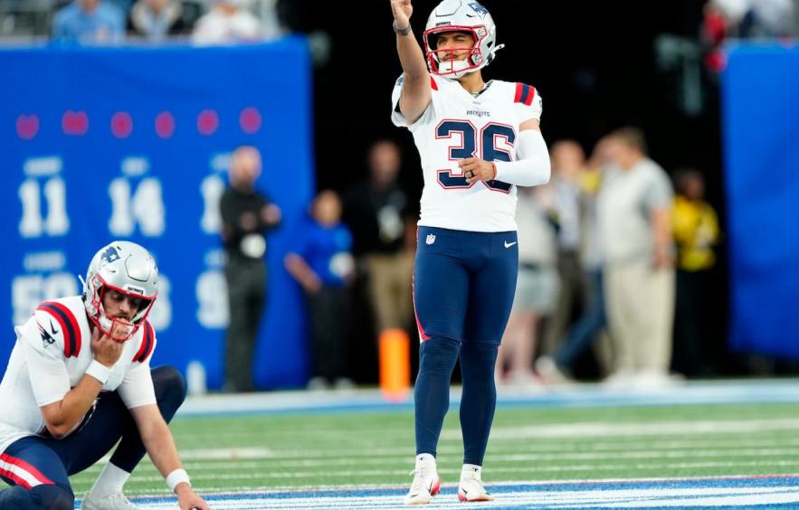 Kicker Streaming Week 11: Andres Borregales to Shine Like Northern Lights