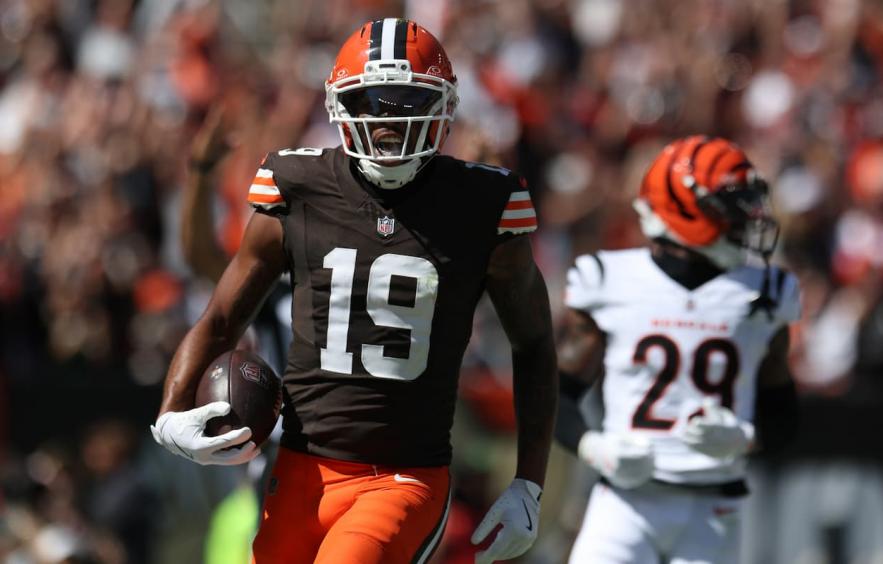Week 2 Fantasy Football Sneaky Starts & Sleepers Week 2 Fantasy Football Sneaky Starts & Sleepers