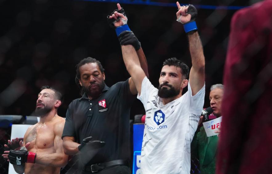 Scott Smith’s Top Plays for UFC Vegas 113: Bautista vs Oliveira