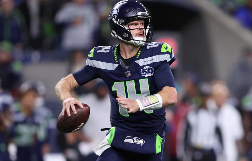 Quarterback Streaming Week 9: Sam Darnold Stands Out