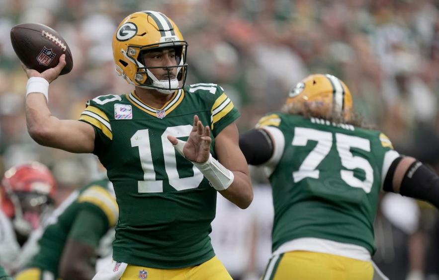 Squirrel’s Nuts &amp; Bolts Eagles – Packers MNF Showdown Strategy (Week 10 NFL DFS)