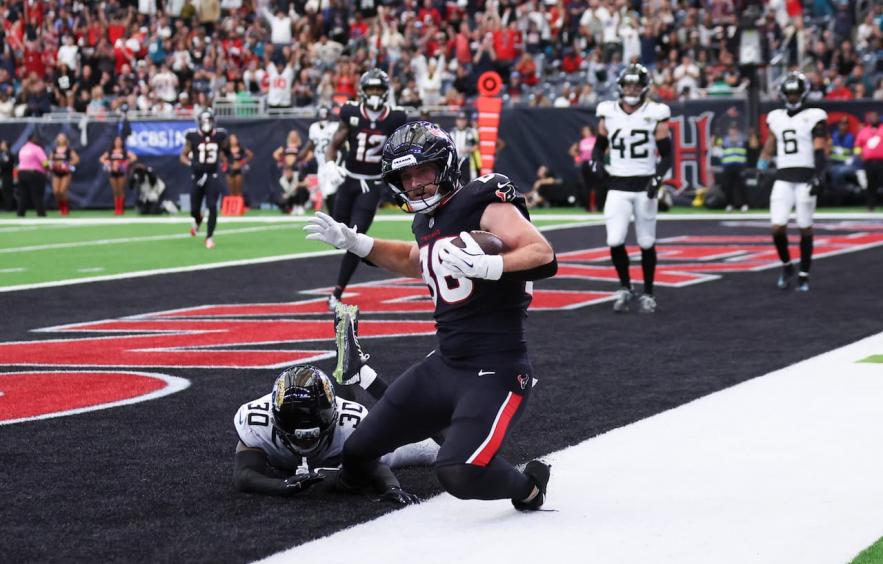 Tight End Streaming Week 11: Schultz to the Head of the Class