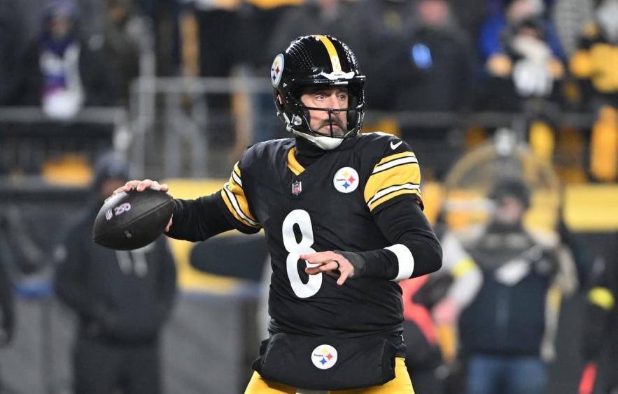 Squirrel’s Nuts &amp; Bolts Texans - Steelers MNF Showdown Strategy (Wild Card Weekend NFL DFS)