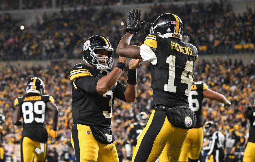 MNF DFS Contests for PIT-NYG on BN Fantasy Including Russell Wilson and More