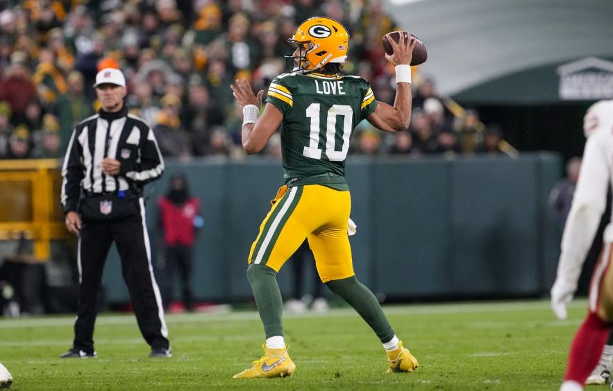 NFL DFS Contests with BN Fantasy Including Jordan Love, Jared Goff, and More on Thanksgiving Day