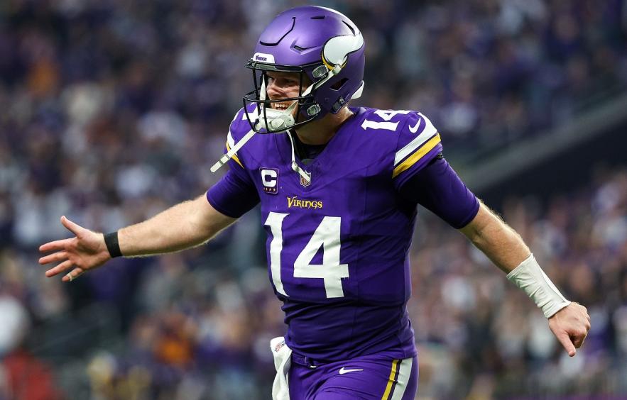 NFL DFS Contests with Kirk Cousins, Sam Darnold, Justin Jefferson, and More on BN Fantasy Tonight