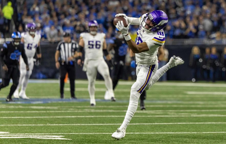 BN Fantasy NFL DFS Contests for Monday Night Wild Card LAR-MIN Matchup