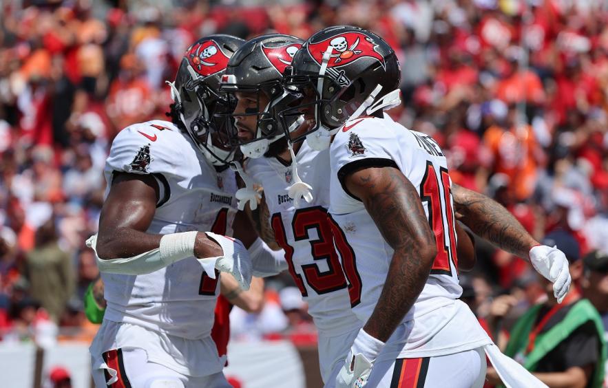 FanDuel Promo Code: Bet $5, Get $200 for Eagles at Bucs MNF FanDuel Promo Code: Bet $5, Get $200 for Eagles at Bucs MNF