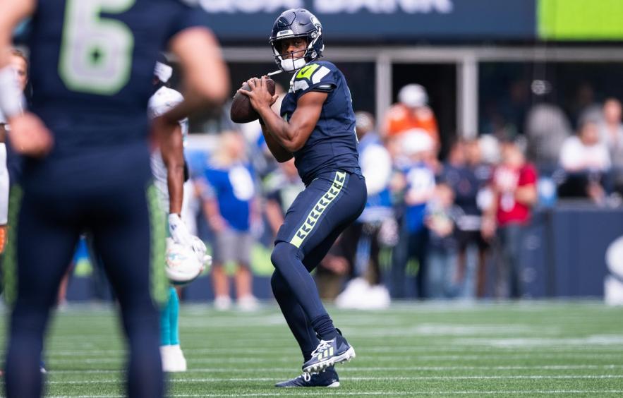 Seahawks Looking for 4-0 Start, First TD Scorer Odds, FanDuel Promo Code, and More for MNF
