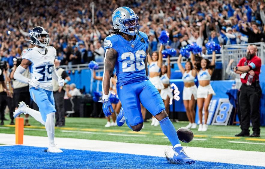 FanDuel First TD Odds for Jahmyr Gibbs, Josh Jacobs, and More in Lions at Packers Matchup