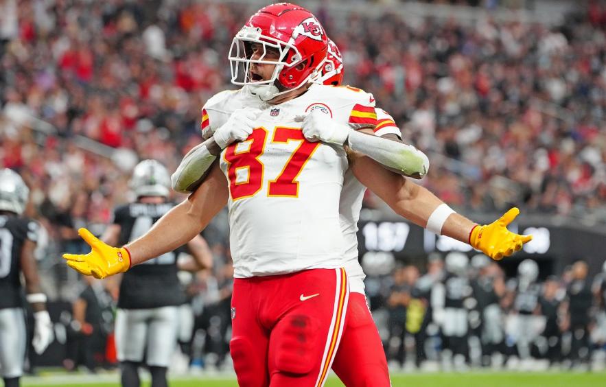 First TD Odds for Travis Kelce, Xavier Worthy, Rachaad White, and More from FanDuel for MNF Chiefs vs Bucs