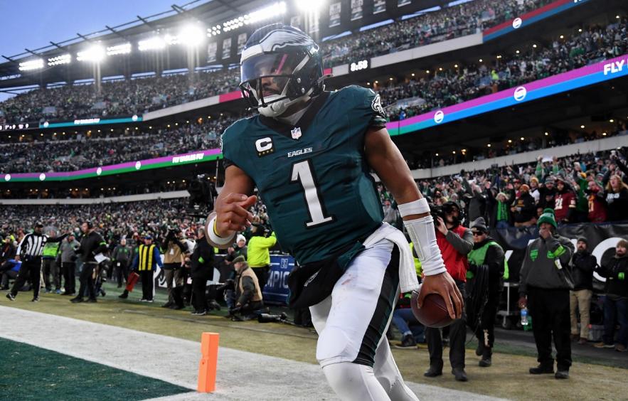 Patrick Mahomes, Jalen Hurts QB Prop Odds for Super Bowl LIX