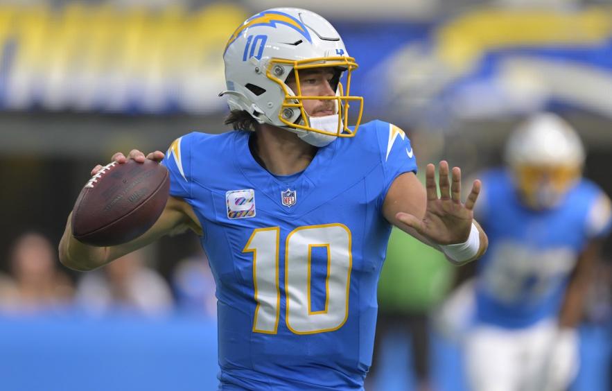 Justin Herbert, Jared Goff, and More QB Props from DraftKings for NFL Week 9