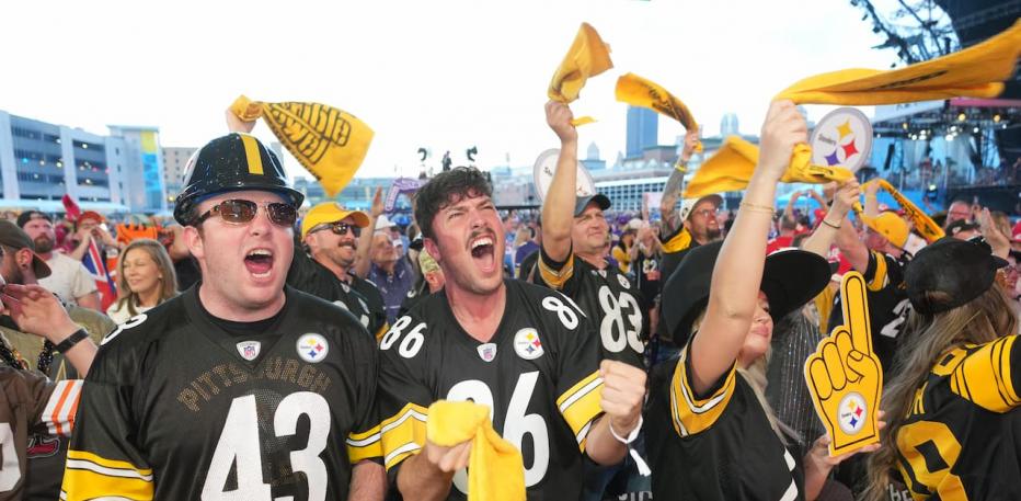 Steelers fans at draft