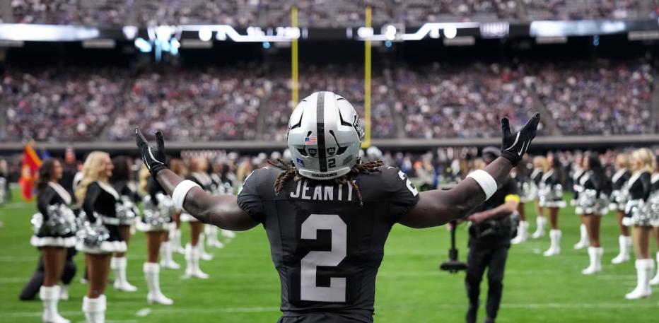 ashton jeanty entering field