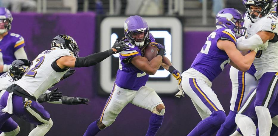 Aaron Jones 