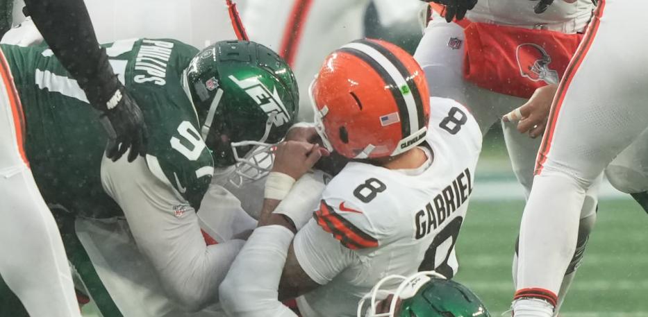 dillon gabriel having a nap