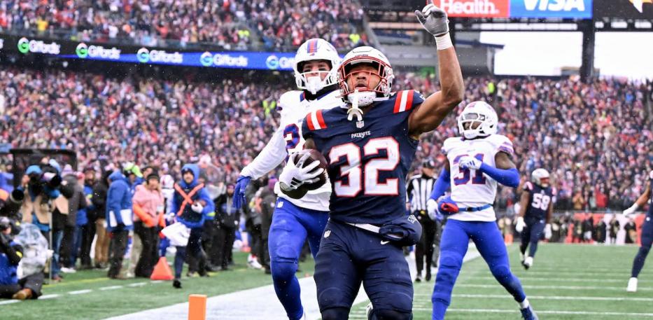 treveyon henderson touchdown