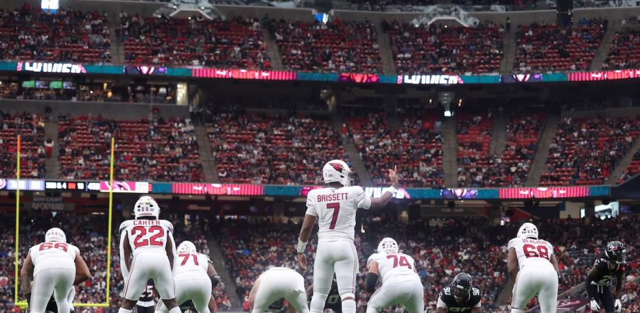 jacoby brissett pre-snap