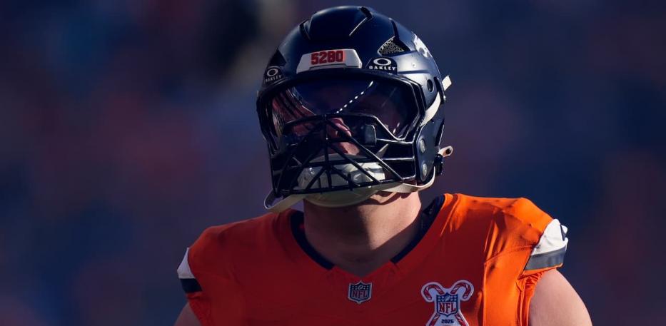 garett bolles visor