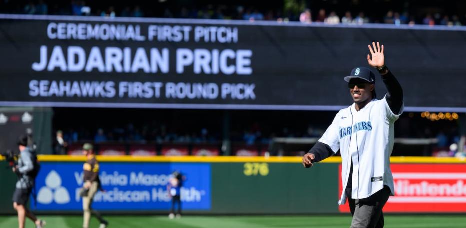 jadarian price first pitch