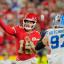 Patrick Mahomes throwing