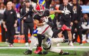 Bijan Robinson carry