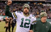 aaron rodgers fist pump