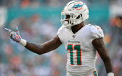 devante parker pointing