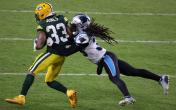 aaron jones tackled