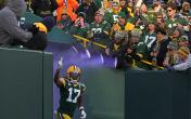 davante adams crowd
