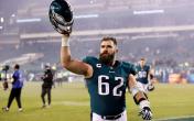 jason kelce helmet raised