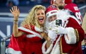 49ers santa and friend 