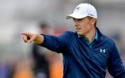 jordan spieth pointing