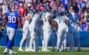 titans huddle 