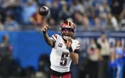 jayden daniels throwing