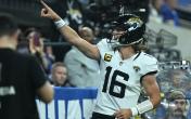 trevor lawrence pointing